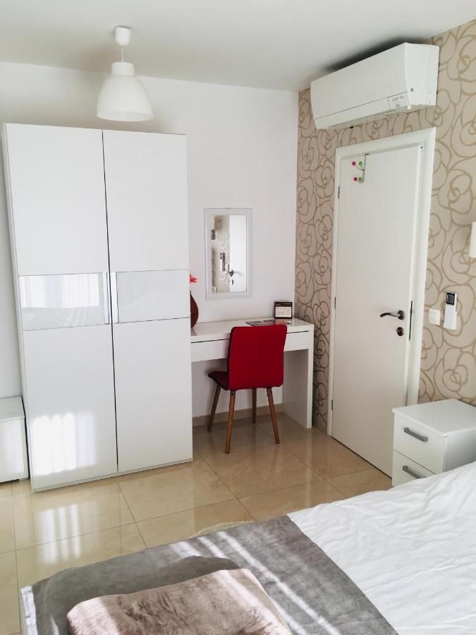 Luxury Apartment Arta-2 With Heated Pool And Jacuzzi บาร์บินเย ภายนอก รูปภาพ