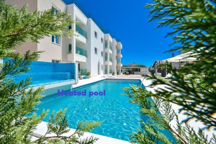 Luxury Apartment Arta-2 With Heated Pool And Jacuzzi บาร์บินเย ภายนอก รูปภาพ